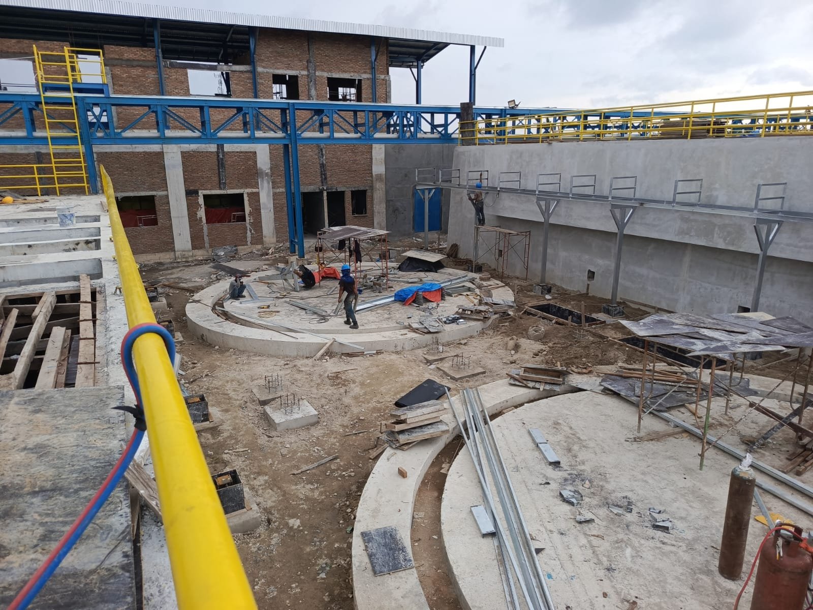 Desain Konstruksi WWTP, WTP dan DMP 